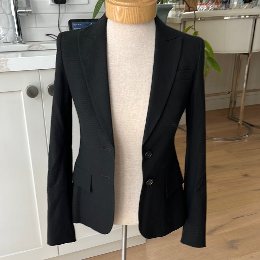 EUC Theory 2 button long sleeve fully lined cotton wool blend black blazer